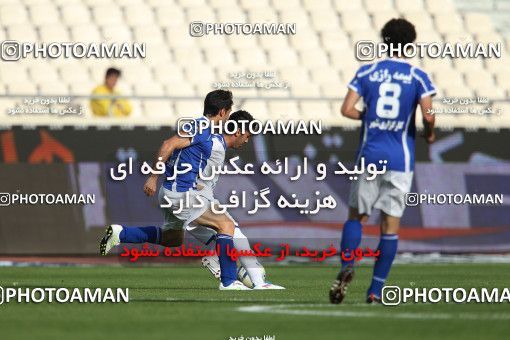 1194549, Tehran, Iran, لیگ برتر فوتبال ایران، Persian Gulf Cup، Week 33، Second Leg، Esteghlal 2 v 0 Malvan Bandar Anzali on 2011/05/15 at Azadi Stadium