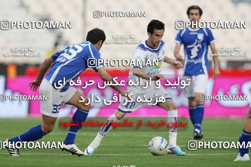 1194345, Tehran, Iran, لیگ برتر فوتبال ایران، Persian Gulf Cup، Week 33، Second Leg، Esteghlal 2 v 0 Malvan Bandar Anzali on 2011/05/15 at Azadi Stadium