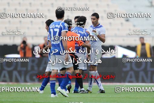1194537, Tehran, Iran, لیگ برتر فوتبال ایران، Persian Gulf Cup، Week 33، Second Leg، Esteghlal 2 v 0 Malvan Bandar Anzali on 2011/05/15 at Azadi Stadium