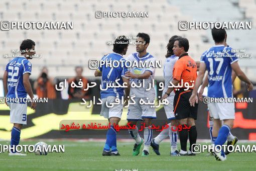 1194385, Tehran, Iran, لیگ برتر فوتبال ایران، Persian Gulf Cup، Week 33، Second Leg، Esteghlal 2 v 0 Malvan Bandar Anzali on 2011/05/15 at Azadi Stadium