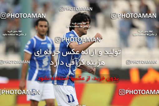 1194525, Tehran, Iran, لیگ برتر فوتبال ایران، Persian Gulf Cup، Week 33، Second Leg، Esteghlal 2 v 0 Malvan Bandar Anzali on 2011/05/15 at Azadi Stadium