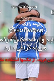 1194368, Tehran, Iran, لیگ برتر فوتبال ایران، Persian Gulf Cup، Week 33، Second Leg، Esteghlal 2 v 0 Malvan Bandar Anzali on 2011/05/15 at Azadi Stadium