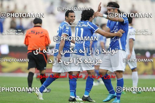 1194352, Tehran, Iran, لیگ برتر فوتبال ایران، Persian Gulf Cup، Week 33، Second Leg، Esteghlal 2 v 0 Malvan Bandar Anzali on 2011/05/15 at Azadi Stadium