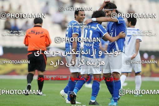 1194358, Tehran, Iran, لیگ برتر فوتبال ایران، Persian Gulf Cup، Week 33، Second Leg، Esteghlal 2 v 0 Malvan Bandar Anzali on 2011/05/15 at Azadi Stadium