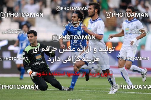 1194361, Tehran, Iran, لیگ برتر فوتبال ایران، Persian Gulf Cup، Week 33، Second Leg، Esteghlal 2 v 0 Malvan Bandar Anzali on 2011/05/15 at Azadi Stadium