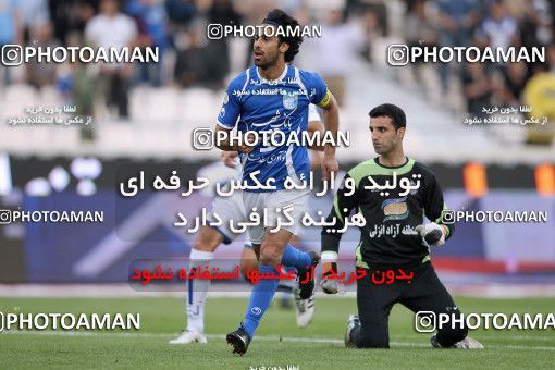 1194585, Tehran, Iran, لیگ برتر فوتبال ایران، Persian Gulf Cup، Week 33، Second Leg، Esteghlal 2 v 0 Malvan Bandar Anzali on 2011/05/15 at Azadi Stadium