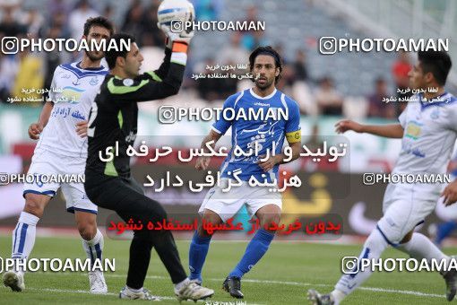1194454, Tehran, Iran, لیگ برتر فوتبال ایران، Persian Gulf Cup، Week 33، Second Leg، Esteghlal 2 v 0 Malvan Bandar Anzali on 2011/05/15 at Azadi Stadium