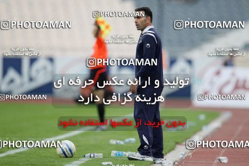 1194559, Tehran, Iran, لیگ برتر فوتبال ایران، Persian Gulf Cup، Week 33، Second Leg، Esteghlal 2 v 0 Malvan Bandar Anzali on 2011/05/15 at Azadi Stadium