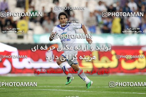 1194407, Tehran, Iran, Iran Pro League، Persian Gulf Cup، 2010-11 season، Second Leg، Week 33، Esteghlal 2 v ۰ Malvan Bandar Anzali on 2011/05/15 at Azadi Stadium