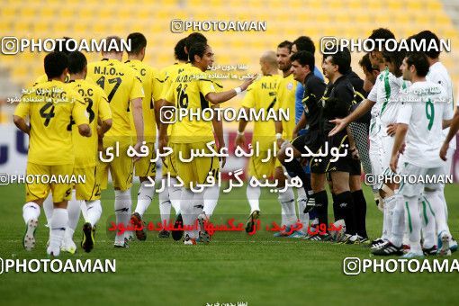 1196746, Tehran, [*parameter:4*], لیگ برتر فوتبال ایران، Persian Gulf Cup، Week 33، Second Leg، Naft Tehran 1 v 2 Zob Ahan Esfahan on 2011/05/15 at Takhti Stadium