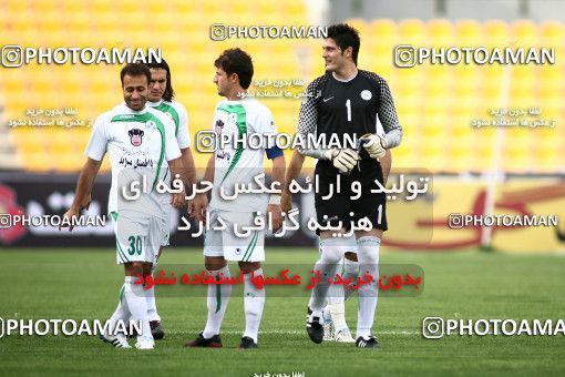 1196555, Tehran, [*parameter:4*], لیگ برتر فوتبال ایران، Persian Gulf Cup، Week 33، Second Leg، Naft Tehran 1 v 2 Zob Ahan Esfahan on 2011/05/15 at Takhti Stadium