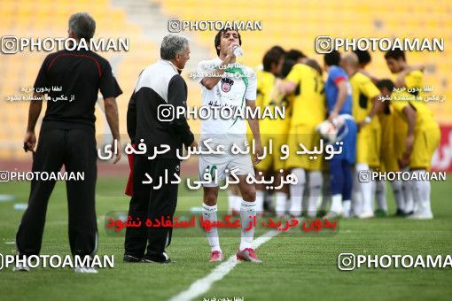1196649, Tehran, [*parameter:4*], لیگ برتر فوتبال ایران، Persian Gulf Cup، Week 33، Second Leg، Naft Tehran 1 v 2 Zob Ahan Esfahan on 2011/05/15 at Takhti Stadium