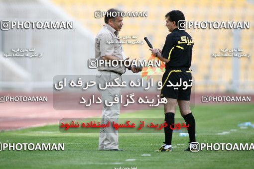 1196793, Tehran, [*parameter:4*], لیگ برتر فوتبال ایران، Persian Gulf Cup، Week 33، Second Leg، Naft Tehran 1 v 2 Zob Ahan Esfahan on 2011/05/15 at Takhti Stadium