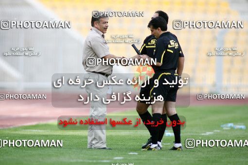 1196462, Tehran, [*parameter:4*], لیگ برتر فوتبال ایران، Persian Gulf Cup، Week 33، Second Leg، Naft Tehran 1 v 2 Zob Ahan Esfahan on 2011/05/15 at Takhti Stadium