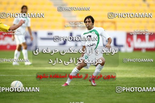 1196742, Tehran, [*parameter:4*], لیگ برتر فوتبال ایران، Persian Gulf Cup، Week 33، Second Leg، Naft Tehran 1 v 2 Zob Ahan Esfahan on 2011/05/15 at Takhti Stadium