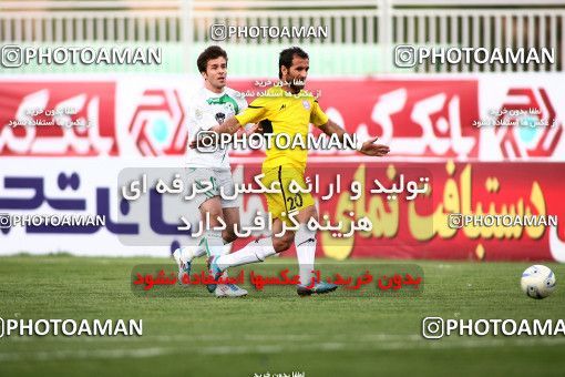 1196540, Tehran, [*parameter:4*], لیگ برتر فوتبال ایران، Persian Gulf Cup، Week 33، Second Leg، Naft Tehran 1 v 2 Zob Ahan Esfahan on 2011/05/15 at Takhti Stadium