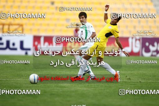 1196774, Tehran, [*parameter:4*], لیگ برتر فوتبال ایران، Persian Gulf Cup، Week 33، Second Leg، Naft Tehran 1 v 2 Zob Ahan Esfahan on 2011/05/15 at Takhti Stadium