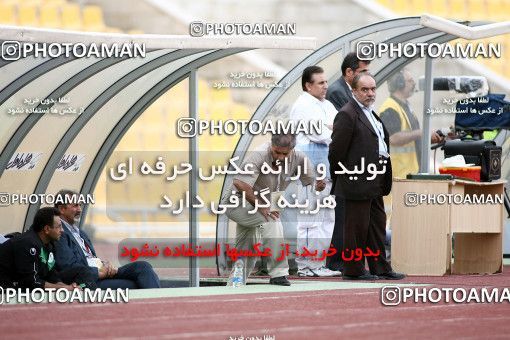 1196589, Tehran, [*parameter:4*], لیگ برتر فوتبال ایران، Persian Gulf Cup، Week 33، Second Leg، Naft Tehran 1 v 2 Zob Ahan Esfahan on 2011/05/15 at Takhti Stadium