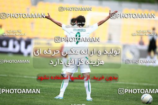 1196653, Tehran, [*parameter:4*], Iran Pro League، Persian Gulf Cup، 2010-11 season، Second Leg، Week 33، Naft Tehran ۱ v 2 Zob Ahan Esfahan on 2011/05/15 at Takhti Stadium