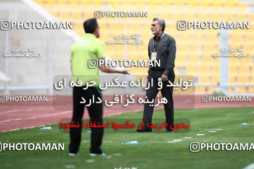 1196602, Tehran, [*parameter:4*], لیگ برتر فوتبال ایران، Persian Gulf Cup، Week 33، Second Leg، Naft Tehran 1 v 2 Zob Ahan Esfahan on 2011/05/15 at Takhti Stadium