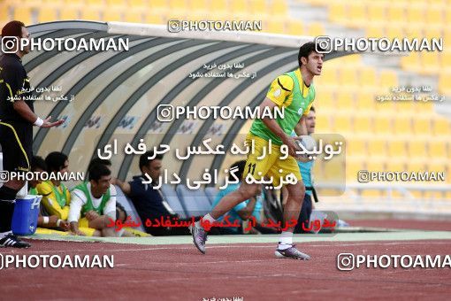 1196652, Tehran, [*parameter:4*], لیگ برتر فوتبال ایران، Persian Gulf Cup، Week 33، Second Leg، Naft Tehran 1 v 2 Zob Ahan Esfahan on 2011/05/15 at Takhti Stadium