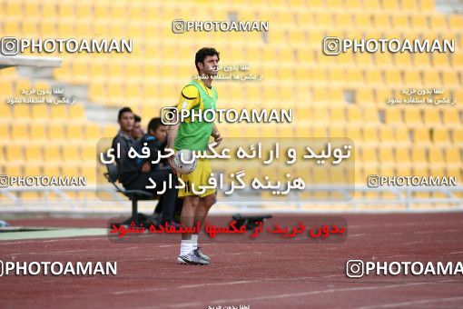 1196613, Tehran, [*parameter:4*], لیگ برتر فوتبال ایران، Persian Gulf Cup، Week 33، Second Leg، Naft Tehran 1 v 2 Zob Ahan Esfahan on 2011/05/15 at Takhti Stadium