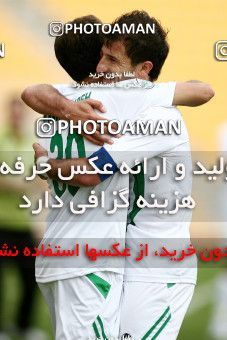 1196630, Tehran, [*parameter:4*], لیگ برتر فوتبال ایران، Persian Gulf Cup، Week 33، Second Leg، Naft Tehran 1 v 2 Zob Ahan Esfahan on 2011/05/15 at Takhti Stadium