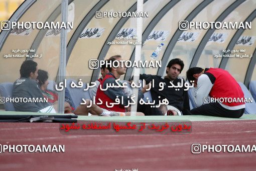 1196709, Tehran, [*parameter:4*], لیگ برتر فوتبال ایران، Persian Gulf Cup، Week 33، Second Leg، Naft Tehran 1 v 2 Zob Ahan Esfahan on 2011/05/15 at Takhti Stadium