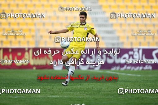 1196704, Tehran, [*parameter:4*], لیگ برتر فوتبال ایران، Persian Gulf Cup، Week 33، Second Leg، Naft Tehran 1 v 2 Zob Ahan Esfahan on 2011/05/15 at Takhti Stadium
