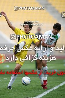 1196710, Tehran, [*parameter:4*], لیگ برتر فوتبال ایران، Persian Gulf Cup، Week 33، Second Leg، Naft Tehran 1 v 2 Zob Ahan Esfahan on 2011/05/15 at Takhti Stadium