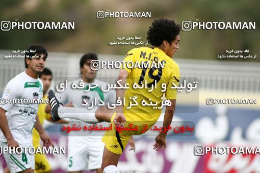 1196473, Tehran, [*parameter:4*], لیگ برتر فوتبال ایران، Persian Gulf Cup، Week 33، Second Leg، Naft Tehran 1 v 2 Zob Ahan Esfahan on 2011/05/15 at Takhti Stadium