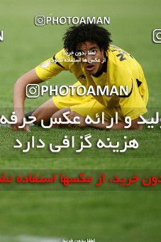 1196559, Tehran, [*parameter:4*], لیگ برتر فوتبال ایران، Persian Gulf Cup، Week 33، Second Leg، Naft Tehran 1 v 2 Zob Ahan Esfahan on 2011/05/15 at Takhti Stadium