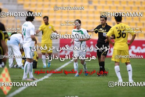 1196514, Tehran, [*parameter:4*], لیگ برتر فوتبال ایران، Persian Gulf Cup، Week 33، Second Leg، Naft Tehran 1 v 2 Zob Ahan Esfahan on 2011/05/15 at Takhti Stadium