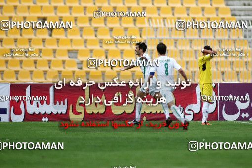 1196585, Tehran, [*parameter:4*], لیگ برتر فوتبال ایران، Persian Gulf Cup، Week 33، Second Leg، Naft Tehran 1 v 2 Zob Ahan Esfahan on 2011/05/15 at Takhti Stadium