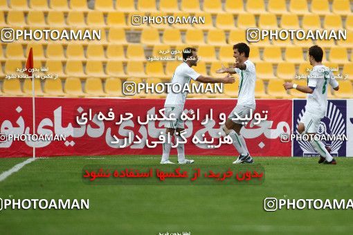 1196481, Tehran, [*parameter:4*], لیگ برتر فوتبال ایران، Persian Gulf Cup، Week 33، Second Leg، Naft Tehran 1 v 2 Zob Ahan Esfahan on 2011/05/15 at Takhti Stadium