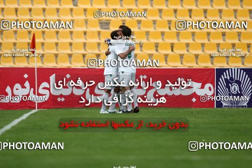 1196627, Tehran, [*parameter:4*], لیگ برتر فوتبال ایران، Persian Gulf Cup، Week 33، Second Leg، Naft Tehran 1 v 2 Zob Ahan Esfahan on 2011/05/15 at Takhti Stadium