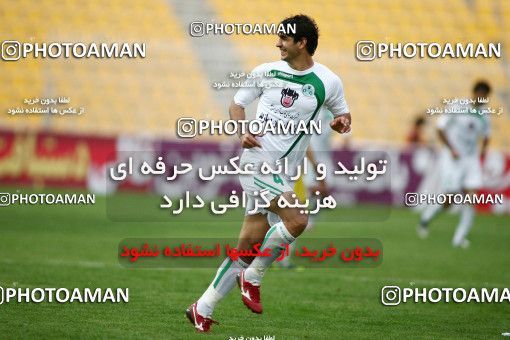 1196497, Tehran, [*parameter:4*], لیگ برتر فوتبال ایران، Persian Gulf Cup، Week 33، Second Leg، Naft Tehran 1 v 2 Zob Ahan Esfahan on 2011/05/15 at Takhti Stadium