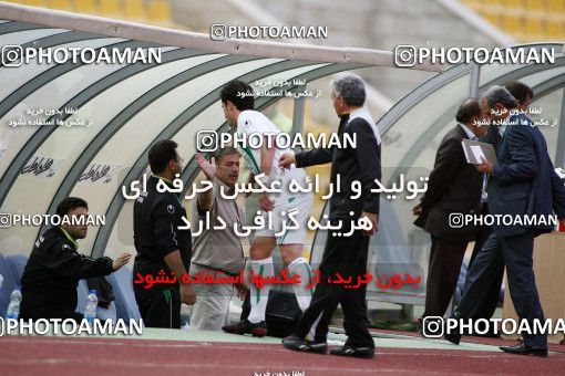 1196529, Tehran, [*parameter:4*], لیگ برتر فوتبال ایران، Persian Gulf Cup، Week 33، Second Leg، Naft Tehran 1 v 2 Zob Ahan Esfahan on 2011/05/15 at Takhti Stadium