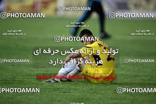 1196592, Tehran, [*parameter:4*], لیگ برتر فوتبال ایران، Persian Gulf Cup، Week 33، Second Leg، Naft Tehran 1 v 2 Zob Ahan Esfahan on 2011/05/15 at Takhti Stadium