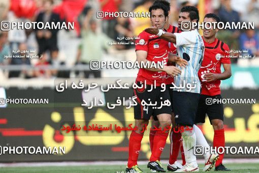 1195930, Tehran, [*parameter:4*], لیگ برتر فوتبال ایران، Persian Gulf Cup، Week 34، Second Leg، Persepolis 5 v 1 Paykan on 2011/05/20 at Azadi Stadium