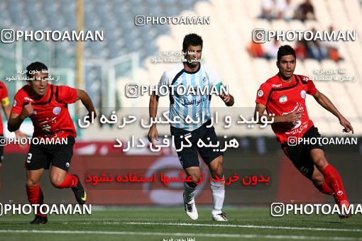 1195907, Tehran, [*parameter:4*], لیگ برتر فوتبال ایران، Persian Gulf Cup، Week 34، Second Leg، Persepolis 5 v 1 Paykan on 2011/05/20 at Azadi Stadium