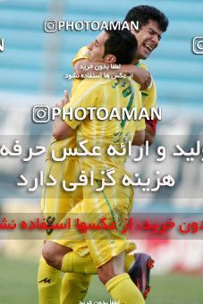 1196135, Tehran, [*parameter:4*], لیگ برتر فوتبال ایران، Persian Gulf Cup، Week 34، Second Leg، Rah Ahan 2 v 2 Mes Kerman on 2011/05/20 at Ekbatan Stadium