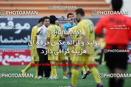 1196160, Tehran, [*parameter:4*], لیگ برتر فوتبال ایران، Persian Gulf Cup، Week 34، Second Leg، Rah Ahan 2 v 2 Mes Kerman on 2011/05/20 at Ekbatan Stadium