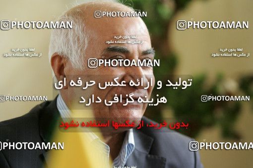 1204653, تهران, ایران, فصل ۸۸-۸۷ لیگ برتر فوتبال ایران، 1387/07/14، ورزشگاه راه آهن اکباتان، جلسه تمرینی تیم فوتبال راه آهن