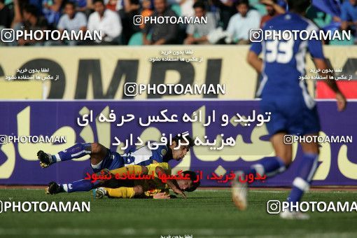 1205398, Tehran, Iran, لیگ برتر فوتبال ایران، Persian Gulf Cup، Week 10، First Leg، Esteghlal 5 v 2 Fajr-e Sepasi Shiraz on 2008/10/07 at Azadi Stadium
