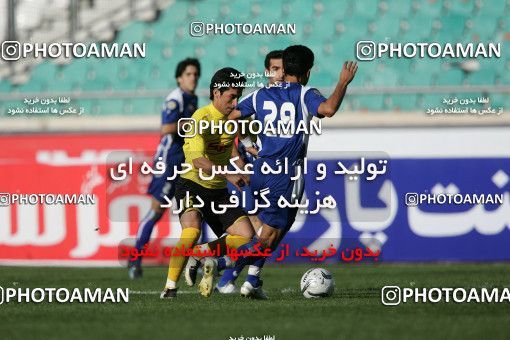 1205625, Tehran, Iran, لیگ برتر فوتبال ایران، Persian Gulf Cup، Week 10، First Leg، Esteghlal 5 v 2 Fajr-e Sepasi Shiraz on 2008/10/07 at Azadi Stadium