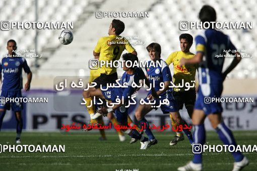 1205435, Tehran, Iran, لیگ برتر فوتبال ایران، Persian Gulf Cup، Week 10، First Leg، Esteghlal 5 v 2 Fajr-e Sepasi Shiraz on 2008/10/07 at Azadi Stadium
