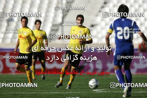 1205468, Tehran, Iran, لیگ برتر فوتبال ایران، Persian Gulf Cup، Week 10، First Leg، Esteghlal 5 v 2 Fajr-e Sepasi Shiraz on 2008/10/07 at Azadi Stadium