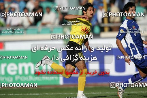 1205324, Tehran, Iran, لیگ برتر فوتبال ایران، Persian Gulf Cup، Week 10، First Leg، Esteghlal 5 v 2 Fajr-e Sepasi Shiraz on 2008/10/07 at Azadi Stadium