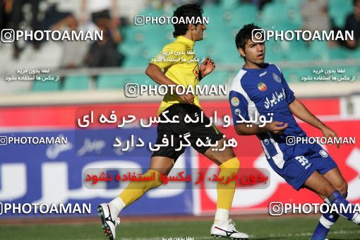 1205342, Tehran, Iran, لیگ برتر فوتبال ایران، Persian Gulf Cup، Week 10، First Leg، Esteghlal 5 v 2 Fajr-e Sepasi Shiraz on 2008/10/07 at Azadi Stadium